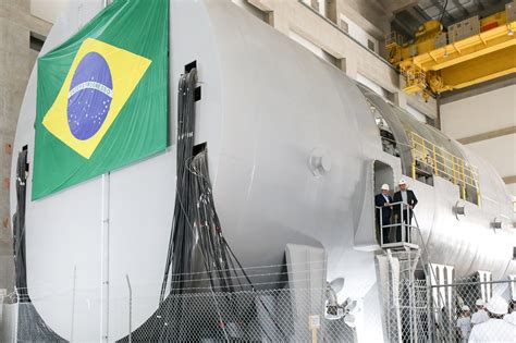 Nuclep Far A Montagem Do Reator Nuclear De Iper Tecnodefesa