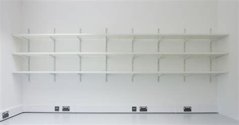 spur shelving - Benchmark Products