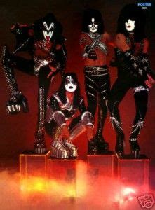 Kiss Poster Sp Band M Tley Cr E Kisse Muzak