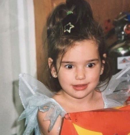 18 lovely dua lipa childhood photos – Artofit