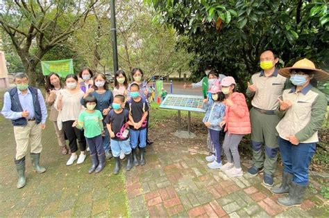 青潭國小種植千棵原生植物 親師生攜手齊心護家園 文教新聞｜國立教育廣播電臺