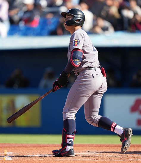 慶大優勝“持っている男”ソフトバンク・ドラ3広瀬隆太通算20号「一番記憶に残るホームランに」 アマ野球写真ニュース 日刊スポーツ