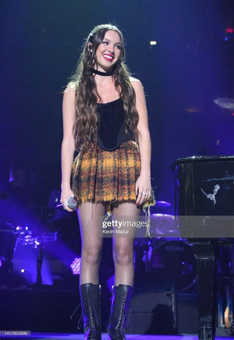 Olivia Rodrigo Preforming At The MSG Billy Joel Show Billy Joel Concert