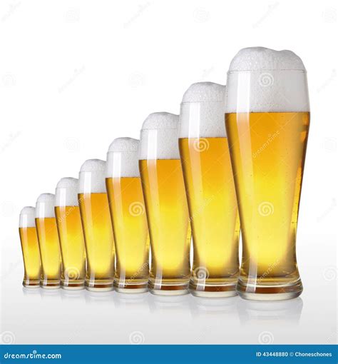 De Glazen Van Het Bier Stock Foto Image Of Vloeistof 43448880