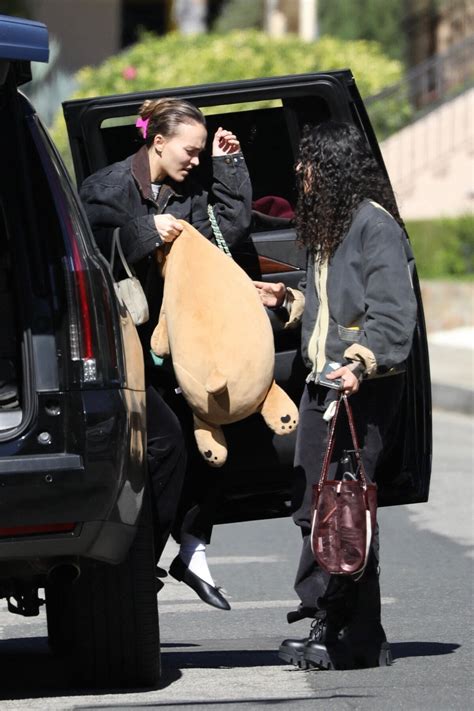 Photo Un bonheur qu elle partage à deux avec sa petite amie après