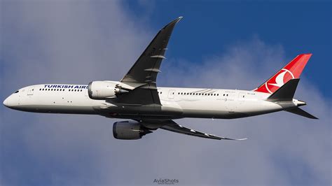 Turkish Airlines B789 TC LLM V3 AviaShots Konrad Wyszynski Flickr