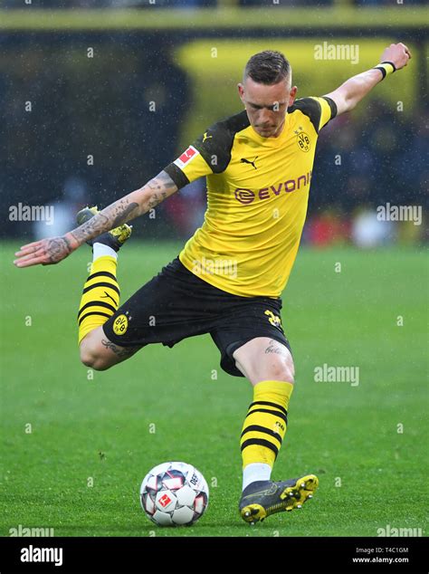 Dortmund Deutschland 13th Apr 2019 Marius Wolf BVB GES Soccer 1