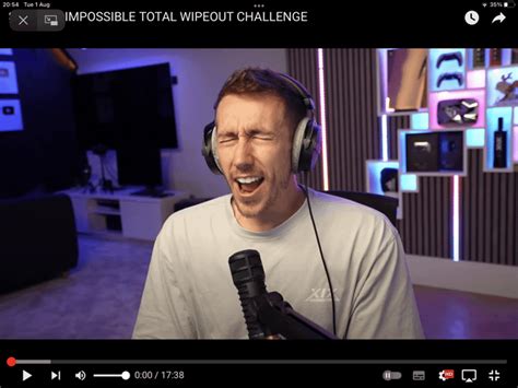 Someone write a caption for this picture : r/miniminter