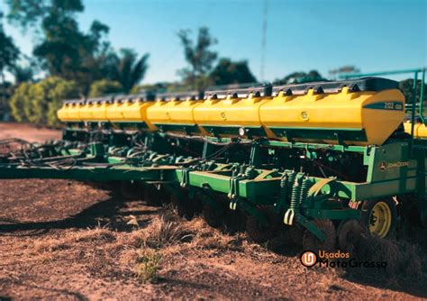 PLANTADEIRA JOHN DEERE CCS2122 22 LINHAS DE 45 CM Usados Mato Grosso