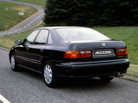 Honda Accord 4 Doors Specs 1993 1994 1995 1996 Autoevolution