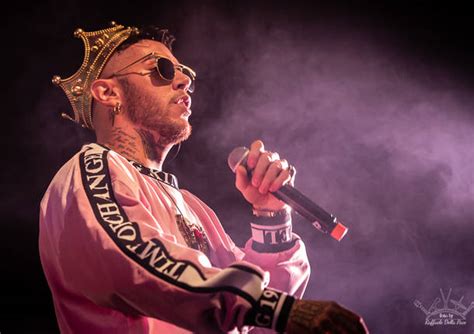 Emis Killa In Concerto Al Fabrique Di Milano Varesenews Foto