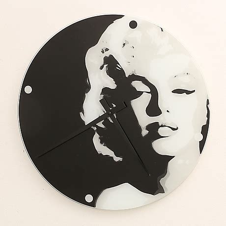 WALL CLOCK Glass Marilyn Monroe Clocks Watches Wall Clocks