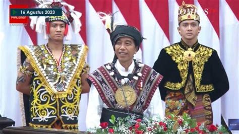 Jokowi Singgung Tren Kode Arahan Pak Lurah Jelang Pilpres