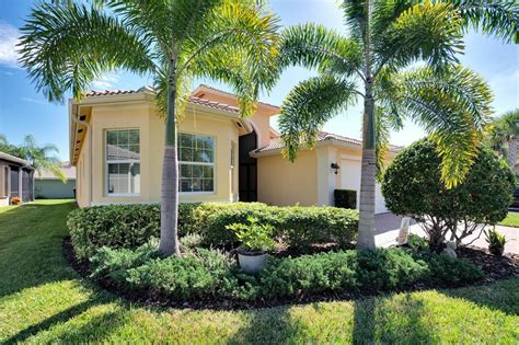 Cape Coral Dr Wimauma Fl Mls T Redfin