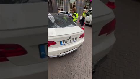 Zatrzymanie Przez Policj W Holandii Testy Narkotykowe Przeszukanie