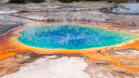 Grand Prismatic Spring, Yellowstone National Park, USA