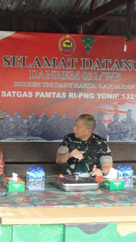 Kunjungi Prajurit Di Perbatasan RI PNG Jenderal TNI Ikut Bermalam Di