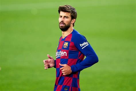 Gerard Pique It Will Be Difficult To Win La Liga Title Now Football España