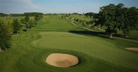 The Oaks Golf Course - Golf Course Information | Hole19