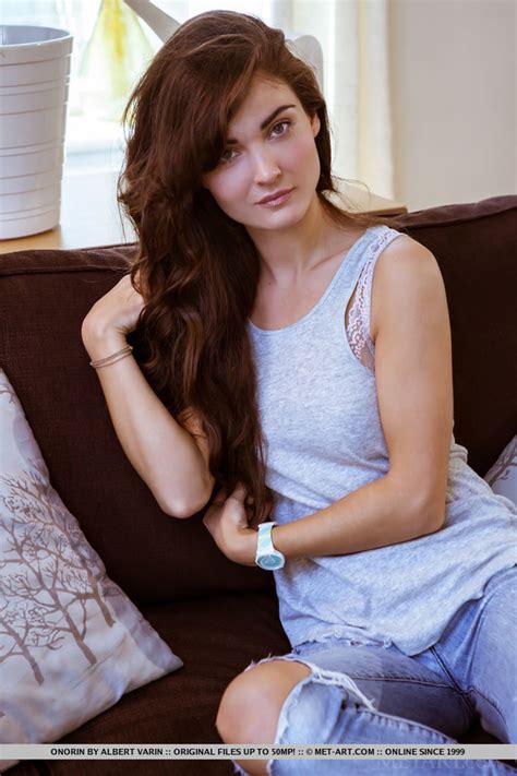 Stunning Brunette With Sizzling Hot Body Si Xxx Dessert Picture