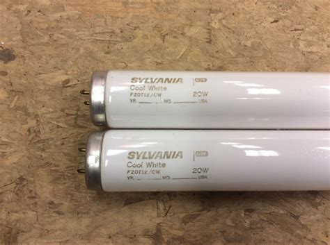 Sylvania F40 Light Bulb Shelly Lighting