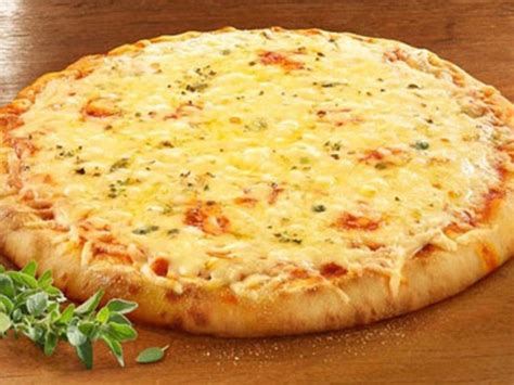 Pizza De Liquidificador Queijos F Cil E Deliciosa Pronta Em Minutos