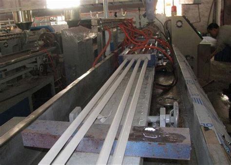 Pvc Profile Production Line Wood Plastic Pvc Wpc Profile Extrusion