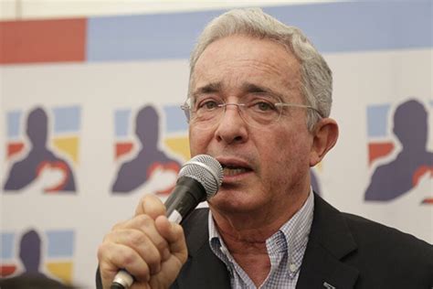 Fren N De Uribe A Sus Candidatos Presidenciales Del Cd Semanario La Calle