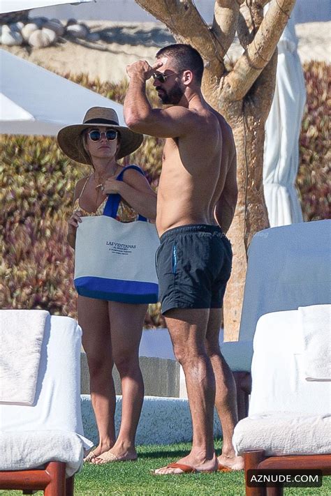 JESSIE JAMES Nude AZNude