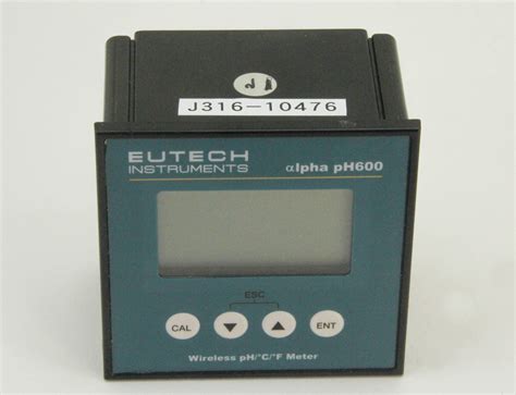10476 EUTECH INSTRUMENTS WIRELESS PH/C/F METER ALPHA PH600 – J316Gallery