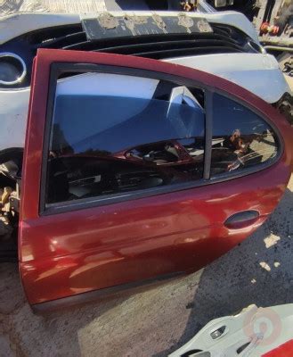 1998 2003 RENAULT MEGANE 1 SOL ARKA KAPI Otocikma Da 1829624