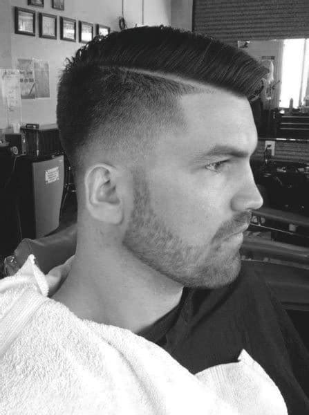 Top 50 Best Short Haircuts For Men Frame Your Jawline