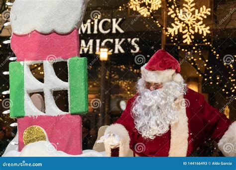 Santa Claus at the Bellevue Christmas Parade Editorial Stock Photo ...