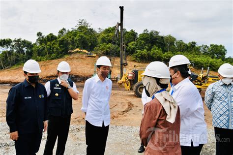 Presiden Jokowi Groundbreaking Proyek Hilirisasi Batu Bara Foto 19