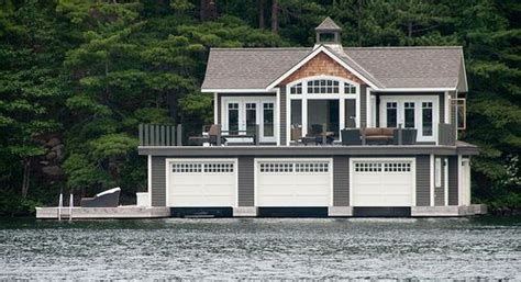 Millionaires Row Lakefront Living Lakefront Property House Boat Tiny