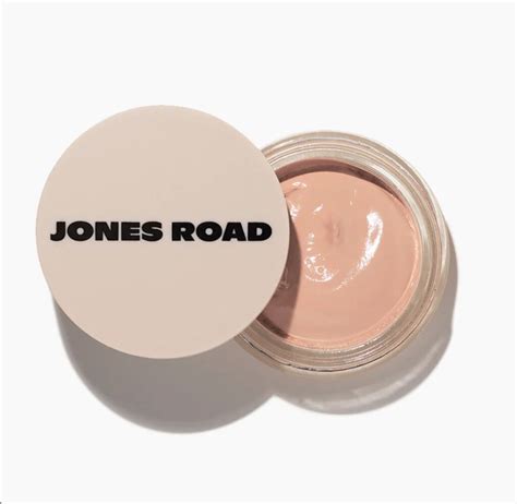 Jones Road Beauty Review What Were Loving From Bobbi Browns Clean Makeup Line The Hive