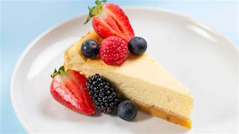 The Best Keto Cheesecake Recipe with Cookie Base