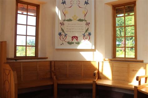 Interior Of The Woodland Shelter Billy McCrorie Cc By Sa 2 0