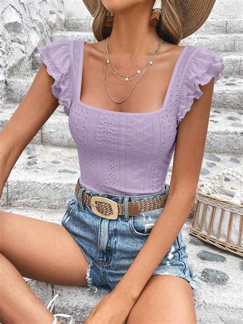 Shein Vcay Camiseta Con Bordado Con Ojal De Cuello Cuadrado De Manga