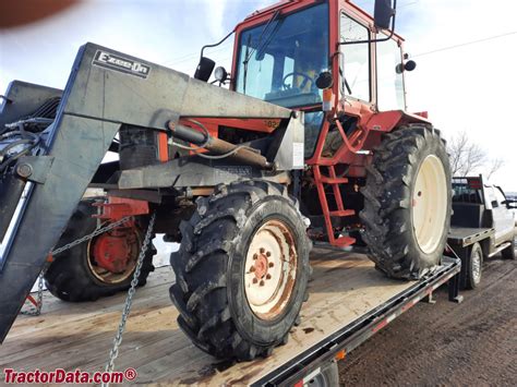 TractorData Belarus 1025 Tractor Photos Information