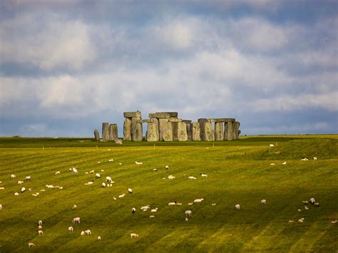 World Heritage Site Pictures: Stonehenge -- National Geographic Travel