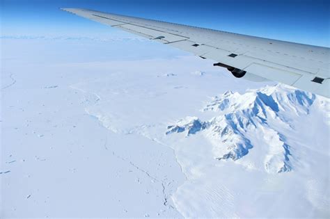 Nasa S Antarctic Flyover Reveals Melting Continent Nbc News