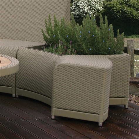 Buy Oasis Outdoor Curved Modular Planter — The Worm That Turned Revitalising Your Outdoor Space