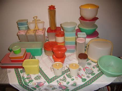 Vintage Tupperware Collectors Group