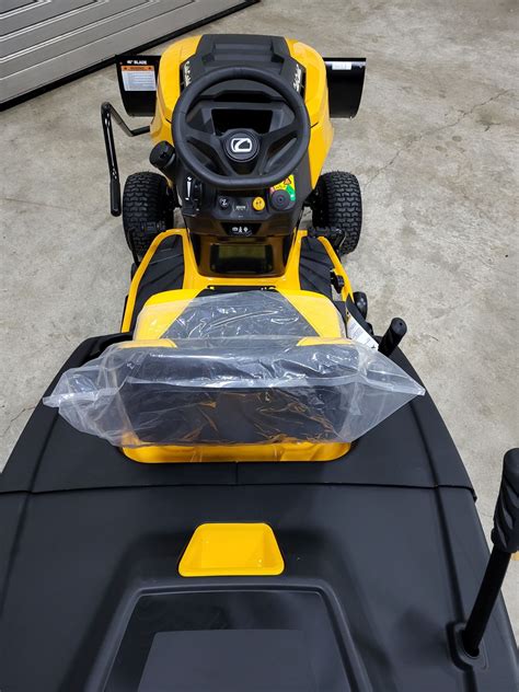 Traktorek Kosiarka odśnieżarka Cub Cadet XT1 18KM Nowy Dymki OLX pl