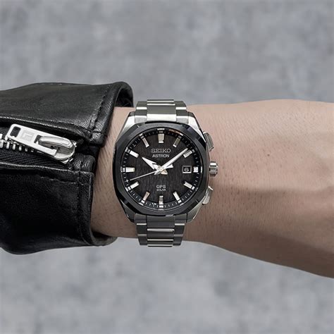 《seiko Astron》global Line Authentic 3x Sbxd007 Gps電波ソーラー メンズ