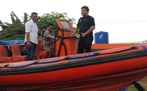 Halsel Dapat Bantuan Speed Rescue Boat Dari Bnpb Indotimur