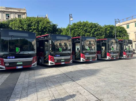 Settimana Della Mobilit Presentati A Reggio Calabria Nuovi Bus