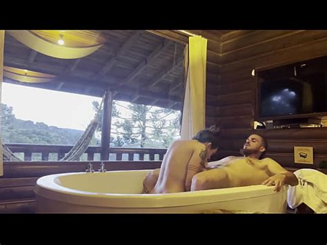 Sexo Na Serra Casal Fazendo Amor Na Banheira Anarothbardreal XVIDEOS