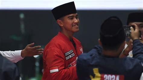 Kaesang Blusukan Ke Braga Yakin Bisa Raup Suara Di Jawa Barat